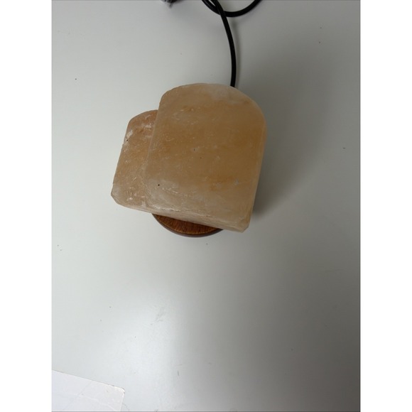 Heart Shape Table Lamp light up pink Himalayan - USB 4x4 inches Decor Health - Picture 5 of 7